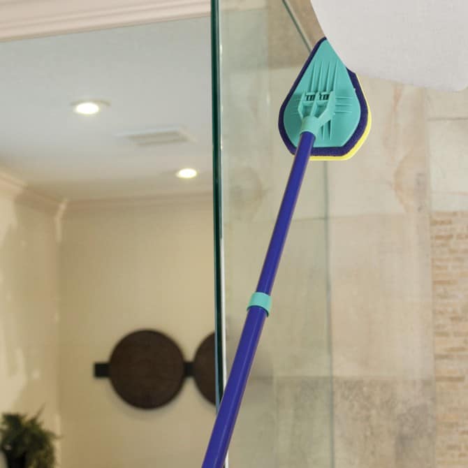 Telescopic Cleaning Brush